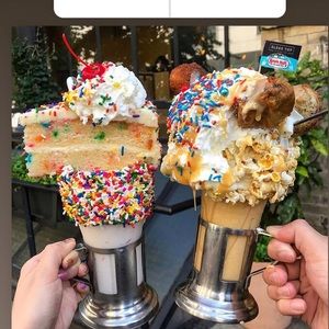 Meet your Posher, Hayley